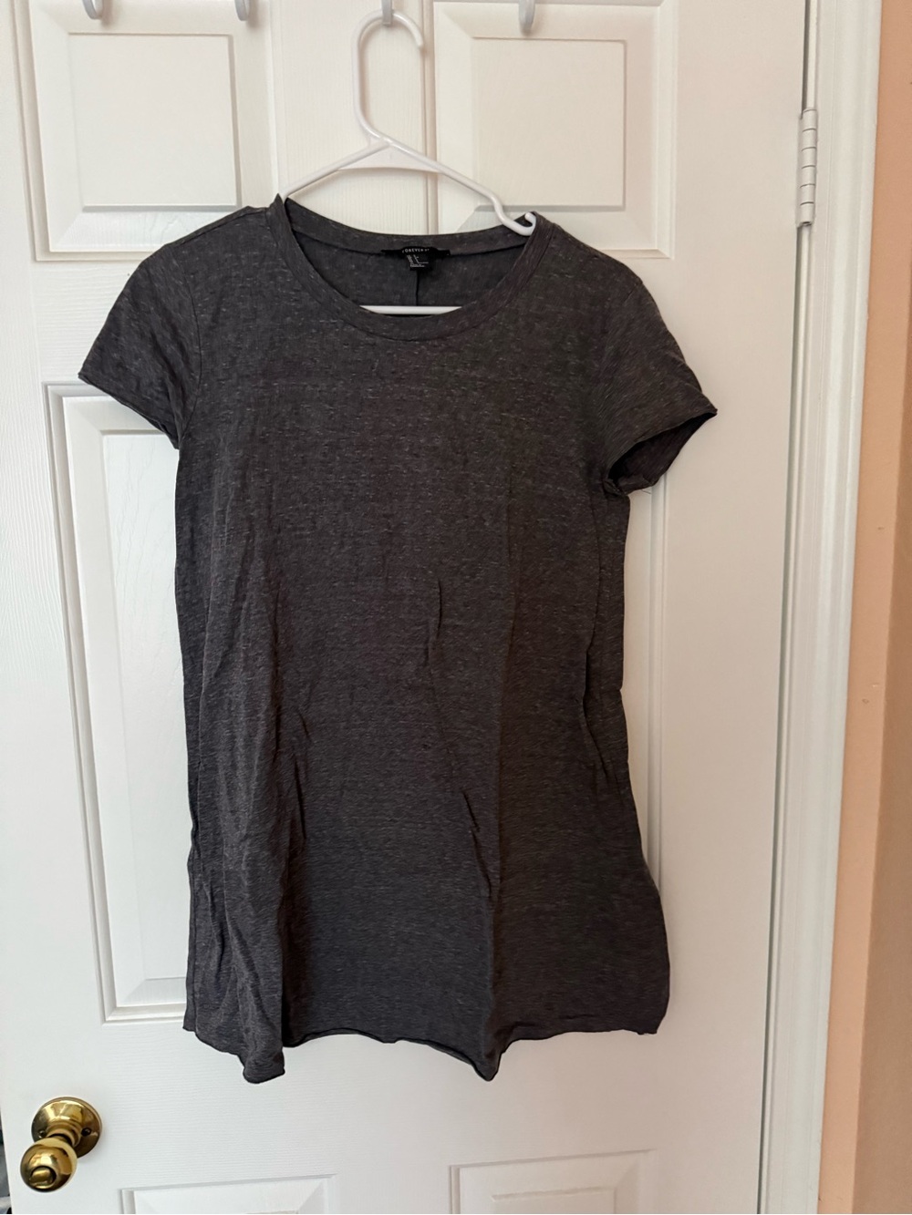 Forever 21 Women's Short Sleeve Crewneck Tee - Charcoal